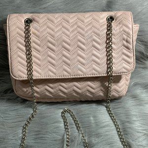 Cross body purse with chain strap